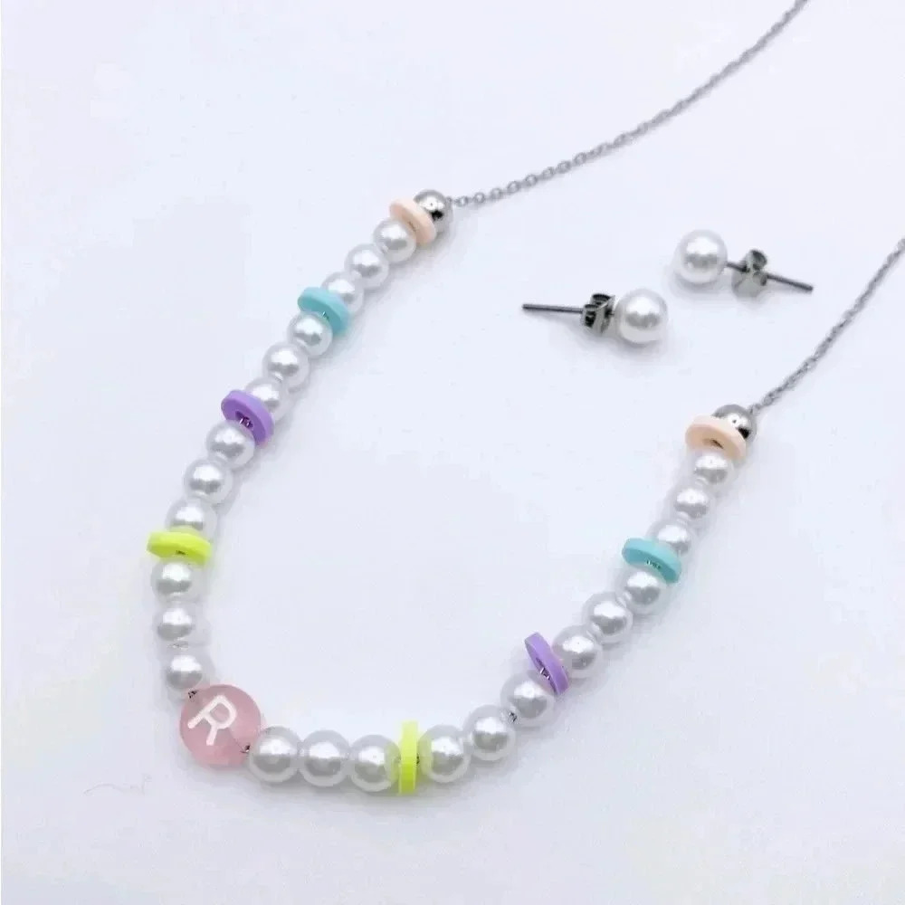 GIRL Necklace pearl and colorful beaded necklace |Gold plated | Dainty Necklace - Picture 2 of 5